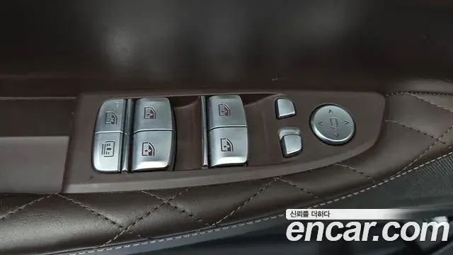 BMW 7 Series 2020 — Şəkil 17/34