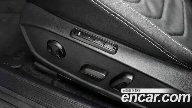 Volkswagen Jetta 2024 — Photo 31/33