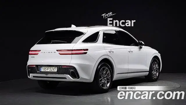 Genesis GV70 2021 — Şəkil 21/31