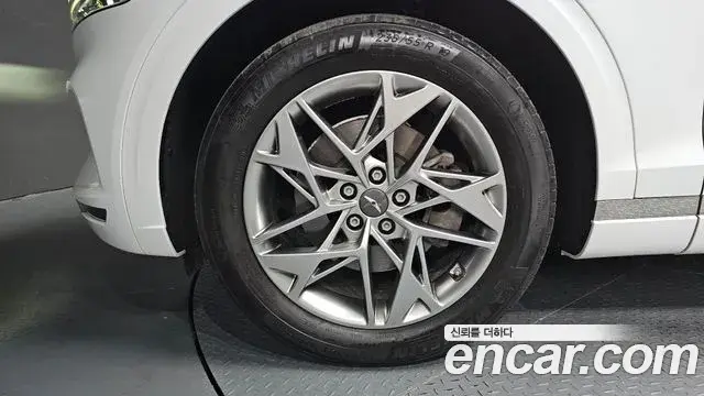 Genesis GV70 2021 — Şəkil 5/31