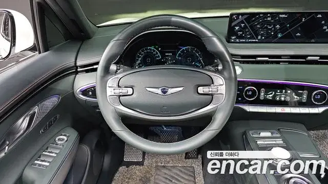 Genesis GV70 2021 — Şəkil 1/31