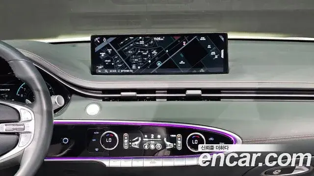 Genesis GV70 2021 — Şəkil 16/31