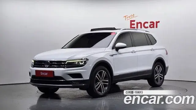 Volkswagen Tiguan Allspace 2020 — Фото 1/20
