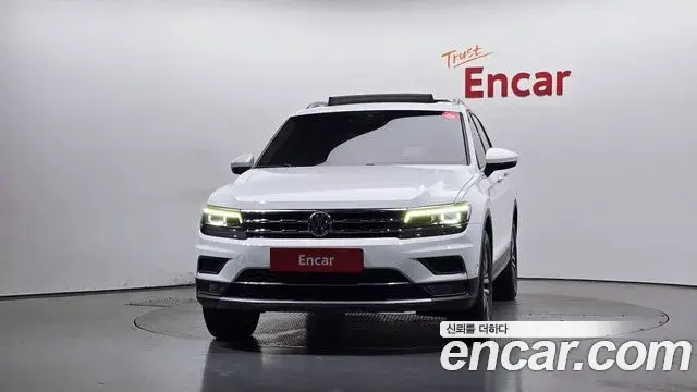 Volkswagen Tiguan Allspace 2020 — Фото 3/20