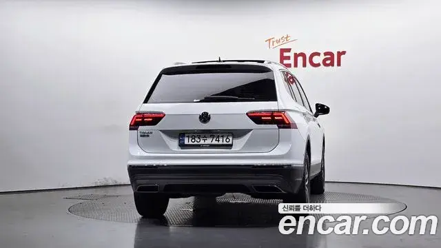 Volkswagen Tiguan Allspace 2020 — Фото 4/20