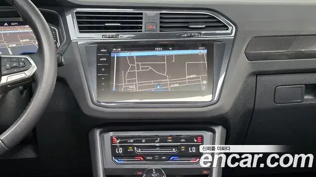 Volkswagen Tiguan 2022 — Photo 16/20