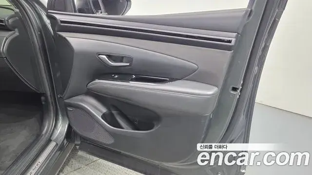 Hyundai Tucson Hybrid 2021 — Photo 32/35