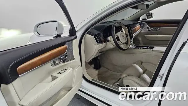 Volvo S90 2020 — Photo 11/20