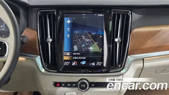 Volvo S90 2020 — Photo 6/20