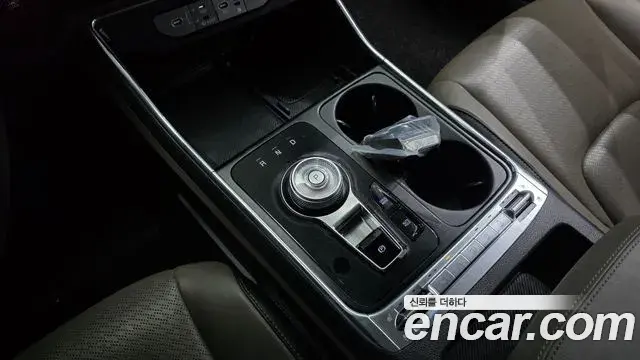 Kia Carnival 2024 — Photo 12/20