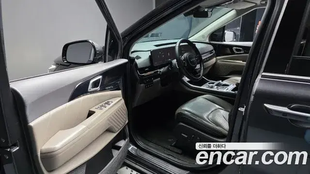 Kia Carnival 2024 — Photo 15/20
