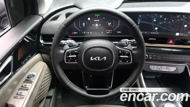 Kia Carnival 2024 — Photo 19/20