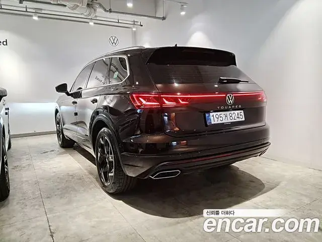 Volkswagen Touareg 2024 — Şəkil 2/15