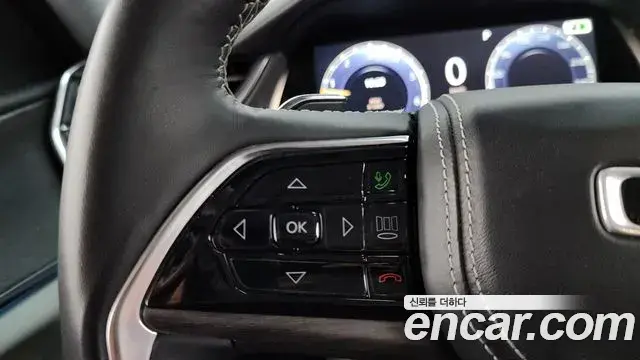 Jeep Grand Cherokee 2021 — ფოტო 5/20