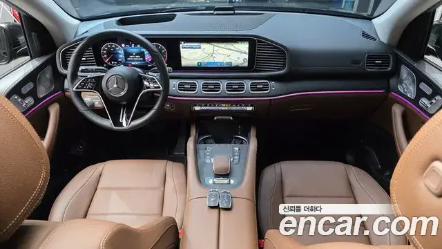 Mercedes-Benz GLE-Class 2025 — Photo 22/32