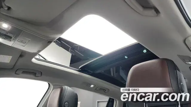Volkswagen Tiguan Allspace 2022 — ფოტო 28/35