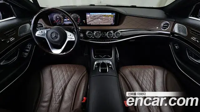 Mercedes-Benz S-Class 2020 — Photo 3/35