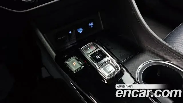 Hyundai Sonata 2023 — Фото 9/20