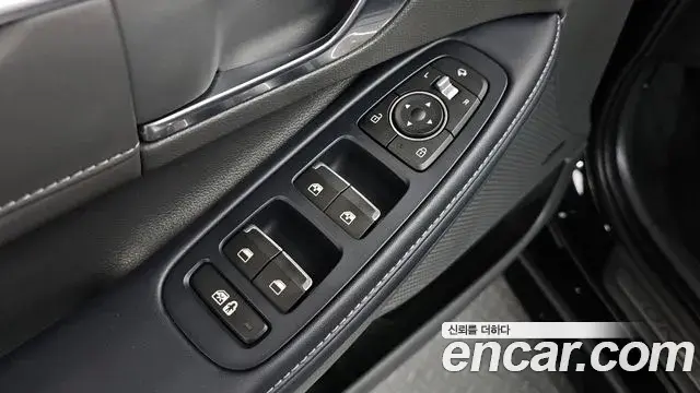 Hyundai Sonata Hybrid 2023 — ფოტო 29/38