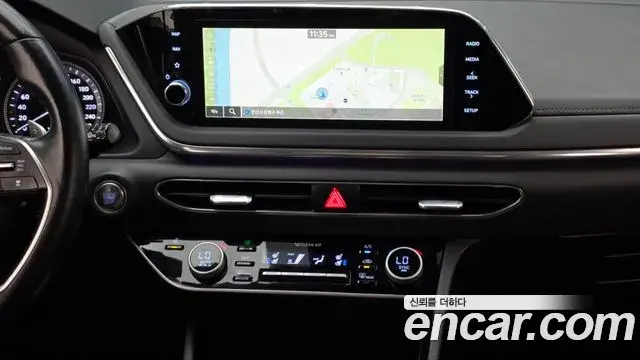 Hyundai Sonata 2022 — Фото 14/20