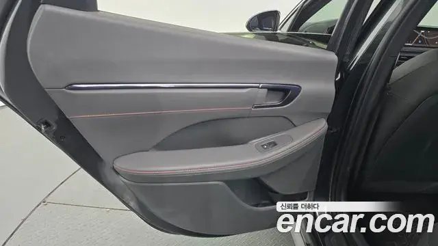 Hyundai Sonata Hybrid 2021 — Şəkil 1/30