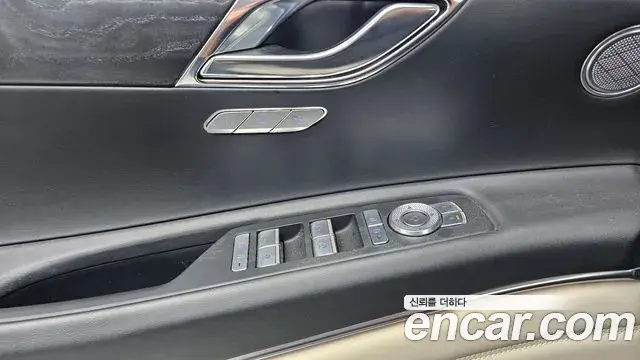Genesis GV80 2023 — Şəkil 25/31
