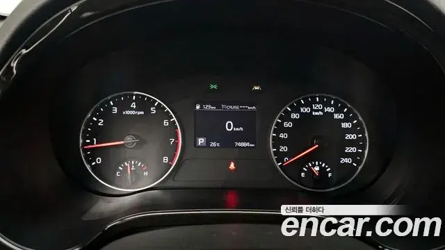 Kia Seltos 2021 — Şəkil 26/31