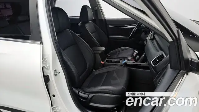 Kia Seltos 2021 — Şəkil 7/31