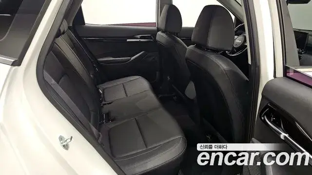 Kia Seltos 2021 — Şəkil 9/31