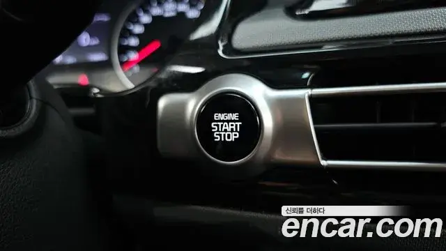 Kia Seltos 2021 — Şəkil 25/31