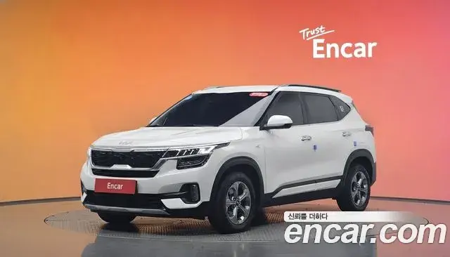 Kia Seltos 2021 — Şəkil 14/31