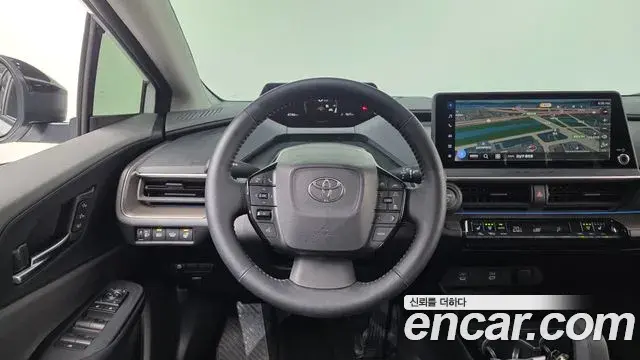 Toyota Prius 2025 — Şəkil 17/31