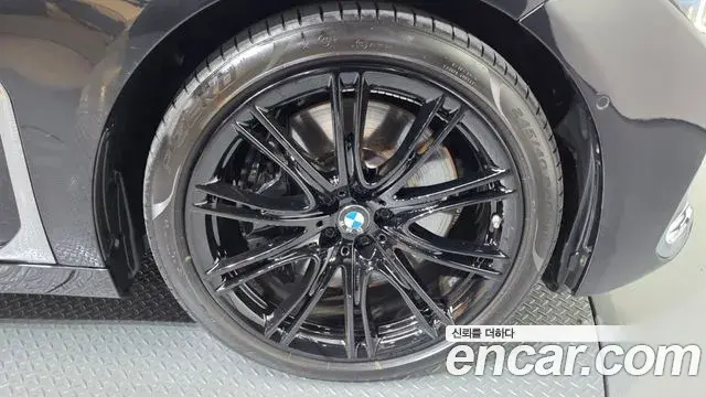 BMW 7 Series 2020 — Şəkil 15/20