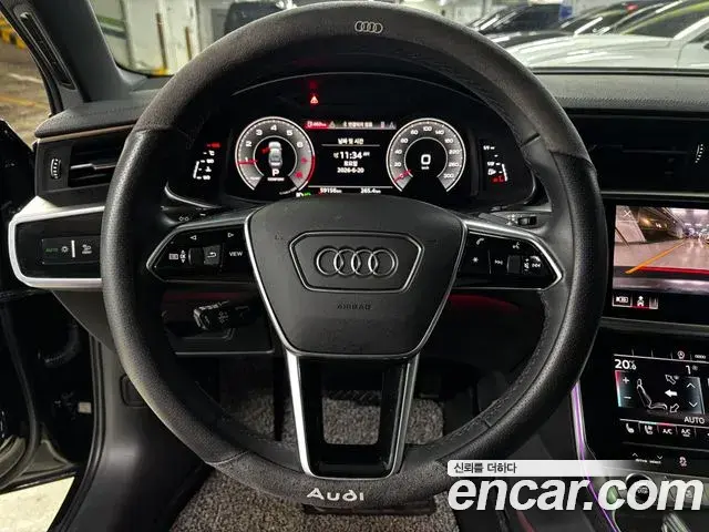 Audi A6 2021 — Фото 6/18