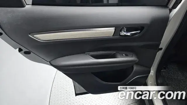 Renault Samsung QM6 2021 — ფოტო 36/36