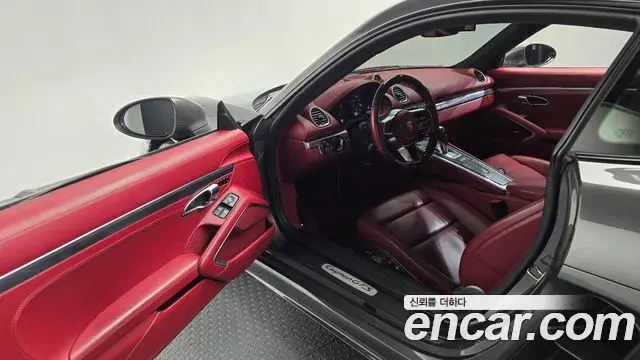 Porsche 718 Cayman 2021 — ფოტო 12/30