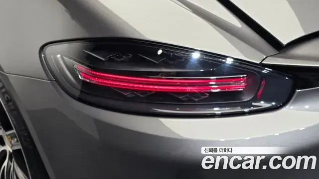 Porsche 718 Cayman 2021 — ფოტო 20/30