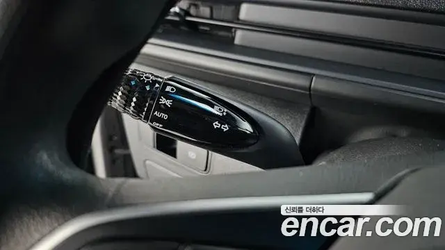 Hyundai Staria 2024 — Photo 20/30