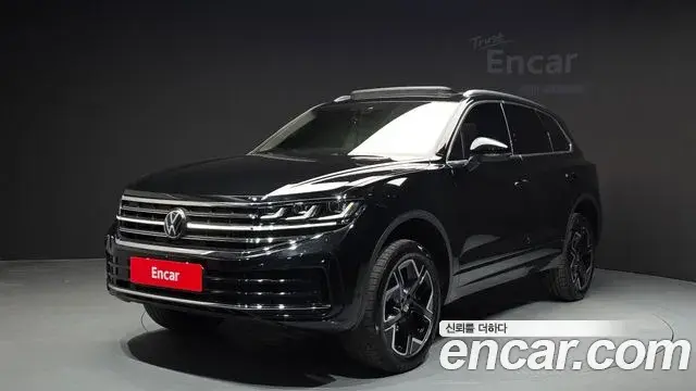 Volkswagen Touareg 2024 — ფოტო 5/34