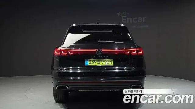 Volkswagen Touareg 2024 — ფოტო 32/34