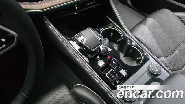 Volkswagen Touareg 2024 — ფოტო 13/34