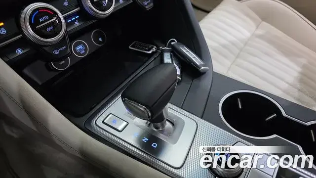 Genesis G70 2022 — Photo 13/35