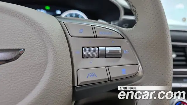 Genesis G70 2022 — Photo 5/35