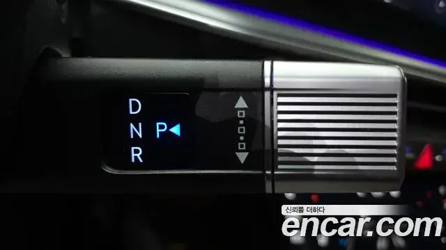 Hyundai Grandeur Hybrid 2023 — Şəkil 2/31