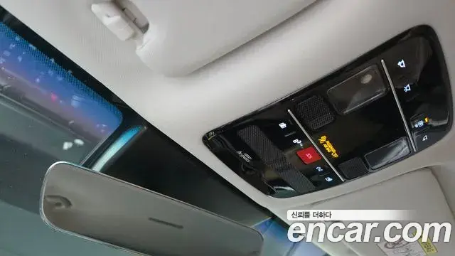 Hyundai Grandeur Hybrid 2023 — Şəkil 28/31