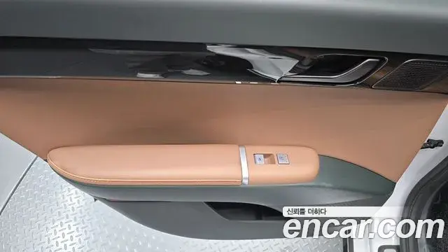 Hyundai Grandeur Hybrid 2023 — Şəkil 16/31