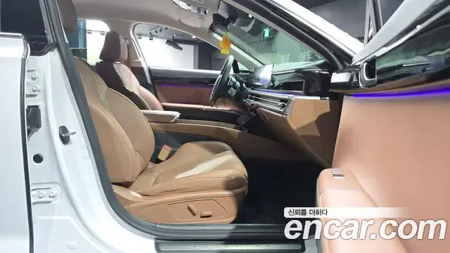 Hyundai Grandeur Hybrid 2023 — Şəkil 7/31