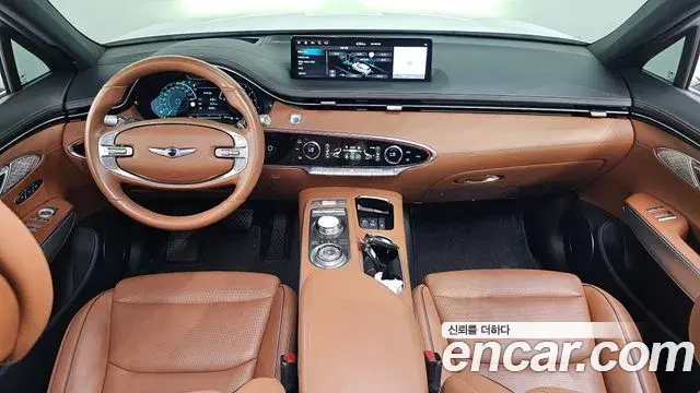 Genesis GV70 2022 — ფოტო 1/33