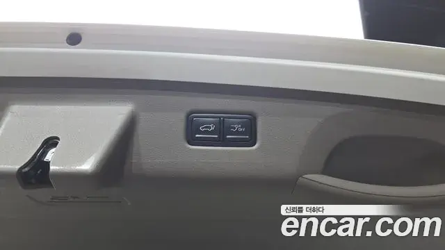Kia Carnival 2024 — Photo 24/35