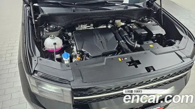 Hyundai Santa Fe 2025 — Photo 23/33